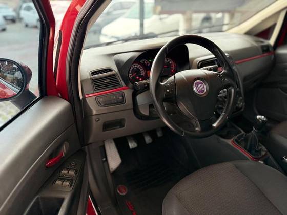 FIAT PUNTO 1.8 SPORTING 8V FLEX 4P MANUAL